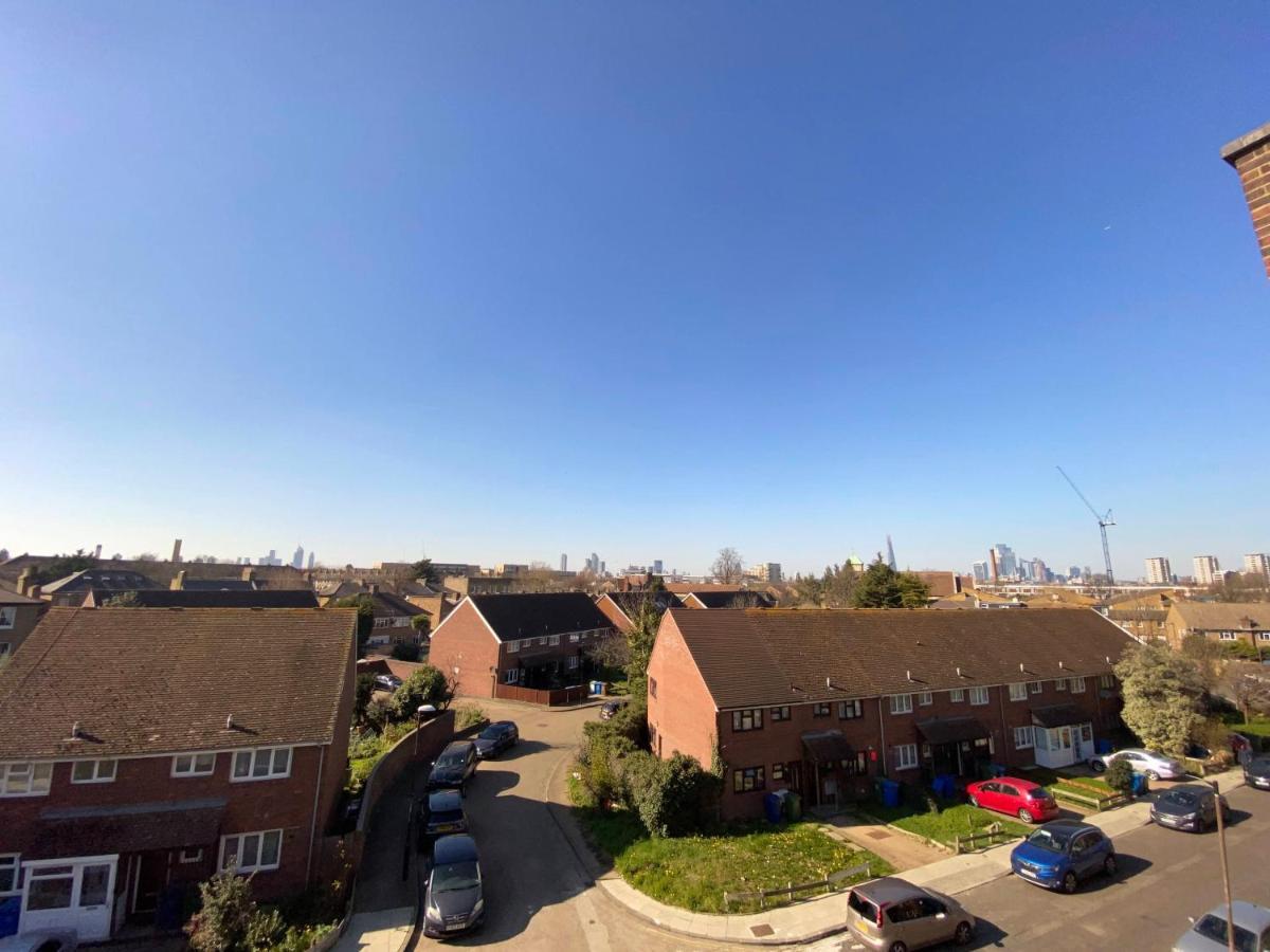 Bright, Spacious, Modern Interior Decor 2 Bedrooms Apartment With Amazing Views Londra Dış mekan fotoğraf